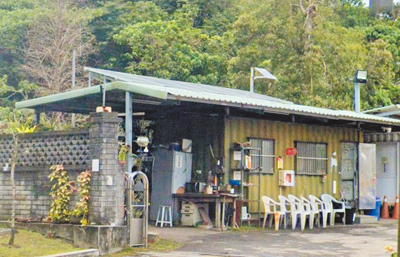台北市環保局在信義區清潔隊4號停車場的建物屋頂,裝設太陽光電發電設備,遭北市審計處質疑發電效率不高,環保局應加以檢討。(台北市環保局提供/丁上程台北傳真) image