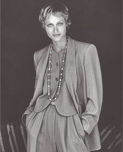 GIORGIO ARMANI於1980年代創造出「Power Suit」,直至今日仍是品牌重要的元素。(GIORGIO ARMANI提供) image