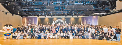 金犢獎大陸賽區頒獎典禮大合影。(時報獎執委會提供) 金犢獎大陸賽區頒獎典禮大合影。(時報獎執委會提供)