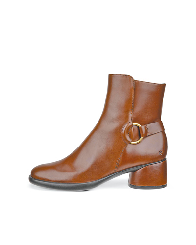 ECCO女鞋「SCULPTED LX 35」棕色,7980元。(ECCO提供) ECCO女鞋「SCULPTED LX 35」棕色,7980元。(ECCO提供)