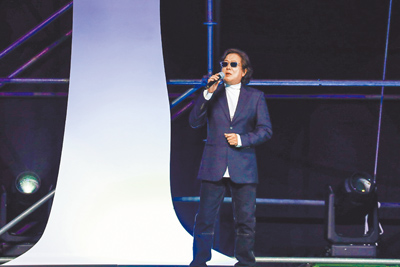 久違的楊耀東22日在大巨蛋開唱。(中華音樂人交流協會提供) 久違的楊耀東22日在大巨蛋開唱。(中華音樂人交流協會提供)