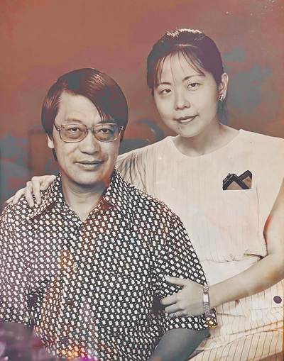 閰振瀛與范瑞芬結褵35載,相知相惜,患難與共。(范瑞芬提供) 閰振瀛與范瑞芬結褵35載,相知相惜,患難與共。(范瑞芬提供)