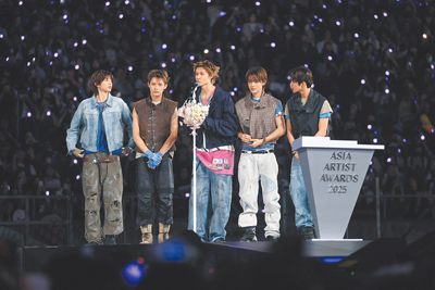 CORTIS奪獎後,JAMES(左二)也不忘用中文發表感言。(讀者提供) CORTIS奪獎後,JAMES(左二)也不忘用中文發表感言。(讀者提供)