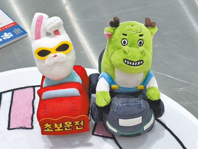 《Biong Biong地球娛樂室》快閃店推出新品絨毛迴力車,450元。(徐梓榕攝) 《Biong Biong地球娛樂室》快閃店推出新品絨毛迴力車,450元。(徐梓榕攝)