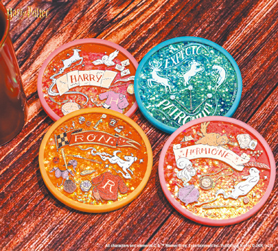 哈利波特夜光流沙杯墊,280元。(WeTrust信賴互動行銷有限公司提供) 哈利波特夜光流沙杯墊,280元。(WeTrust信賴互動行銷有限公司提供)