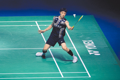 林俊易克服傷勢奪超級750冠軍