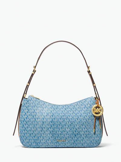 檀健次拍攝MICHAEL KORS 2026春夏形象廣告選用的包款。(MICHAEL KORS提供) 檀健次拍攝MICHAEL KORS 2026春夏形象廣告選用的包款。(MICHAEL KORS提供)