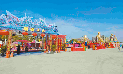 2026台灣燈會3月3日正式登場,由嘉義在地10間具代表性宗教團體參與的「好神抵嘉」宗教燈區在2月25日搶先開箱。(呂妍庭攝) 2026台灣燈會3月3日正式登場,由嘉義在地10間具代表性宗教團體參與的「好神抵嘉」宗教燈區在2月25日搶先開箱。(呂妍庭攝)