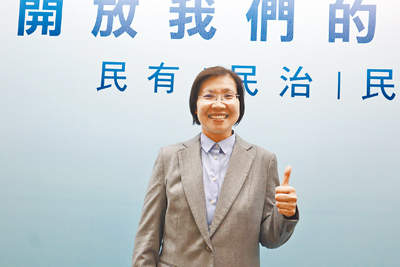 立委徐欣瑩陣營對遭炒作雙重黨籍一事斥子虛烏有,將蒐證提告。(本報資料照片) 立委徐欣瑩陣營對遭炒作雙重黨籍一事斥子虛烏有,將蒐證提告。(本報資料照片)