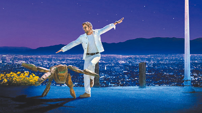 萊恩葛斯林與洛基重現《樂來樂愛你》跳舞回憶殺,他手上佩戴的是泰格豪雅Carrera Seafarer計時腕表。(泰格豪雅提供) 萊恩葛斯林與洛基重現《樂來樂愛你》跳舞回憶殺,他手上佩戴的是泰格豪雅Carrera Seafarer計時腕表。(泰格豪雅提供)