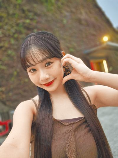 樂樂誇讚S26 Ultra人像自拍效果令人滿意。(樂樂提供) 樂樂誇讚S26 Ultra人像自拍效果令人滿意。(樂樂提供)