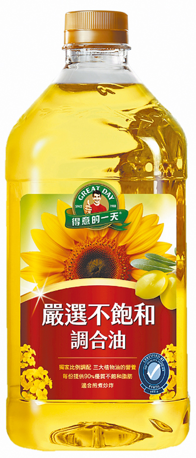 家樂福得意一天嚴選不飽和調合油,299元買1送1。(家樂福提供) 家樂福得意一天嚴選不飽和調合油,299元買1送1。(家樂福提供)