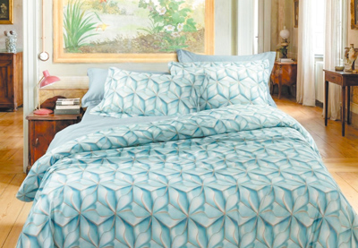 Somma義大利原裝進口ADELAIDE雙人4件式數位印染平單組,3萬8800元。(日比家族提供) Somma義大利原裝進口ADELAIDE雙人4件式數位印染平單組,3萬8800元。(日比家族提供)