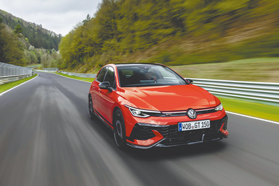 「The Golf GTI EDITION 50」為VW史上最強、最快量產Golf GTI,現已展開線上預購,首批限量100台。(台灣福斯提供) 「The Golf GTI EDITION 50」為VW史上最強、最快量產Golf GTI,現已展開線上預購,首批限量100台。(台灣福斯提供)