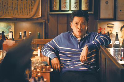 黃迪揚分享自己在《欠妳的那場婚禮》中的角色王永貴,試圖當團隊裡的控制者。(公視提供) 黃迪揚分享自己在《欠妳的那場婚禮》中的角色王永貴,試圖當團隊裡的控制者。(公視提供)