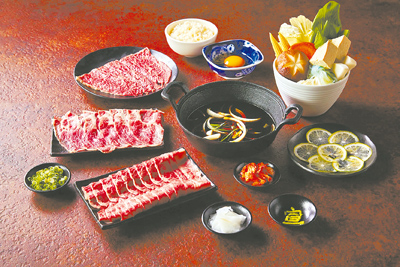 微風南山療癒系用餐體驗的「小宣屋」壽喜燒。(微風提供) 微風南山療癒系用餐體驗的「小宣屋」壽喜燒。(微風提供)