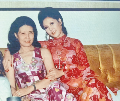 白嘉莉(右)相當聽媽媽的話,母女感情超級好。(白嘉莉提供) 白嘉莉(右)相當聽媽媽的話,母女感情超級好。(白嘉莉提供)