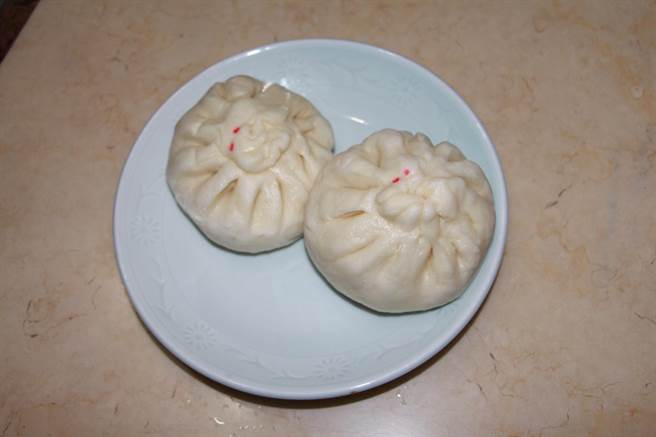 小炒肉包大顆飽滿,深受顧客喜愛。(何冠嫻攝) 小炒肉包大顆飽滿,深受顧客喜愛。(何冠嫻攝)