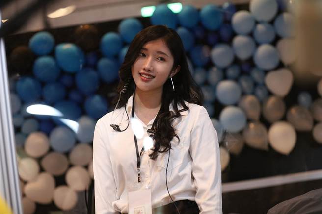 陳若蓁是學生會成員,她認為長相雖然容易獲得別人好感,但最重要的還是自身的能力與應對。(陳若蓁提供) 陳若蓁是學生會成員,她認為長相雖然容易獲得別人好感,但最重要的還是自身的能力與應對。(陳若蓁提供)