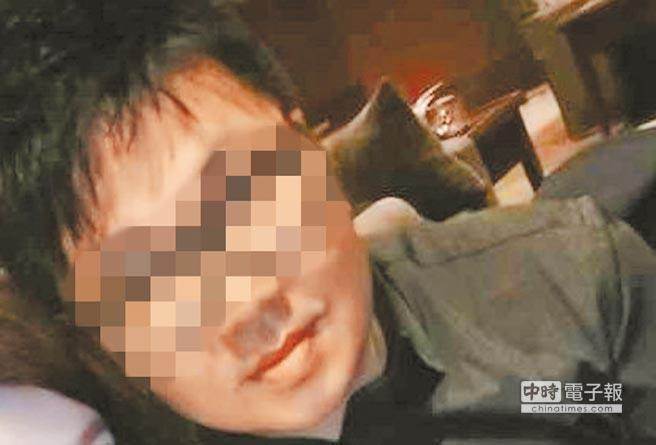 涉教唆黑道打人的東馬建設富少闕毅航。(圖/取自臉書) image