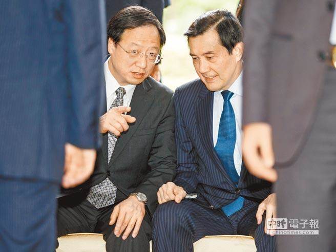 前總統馬英九及前行政院長江宜樺。(杜宜諳攝) image