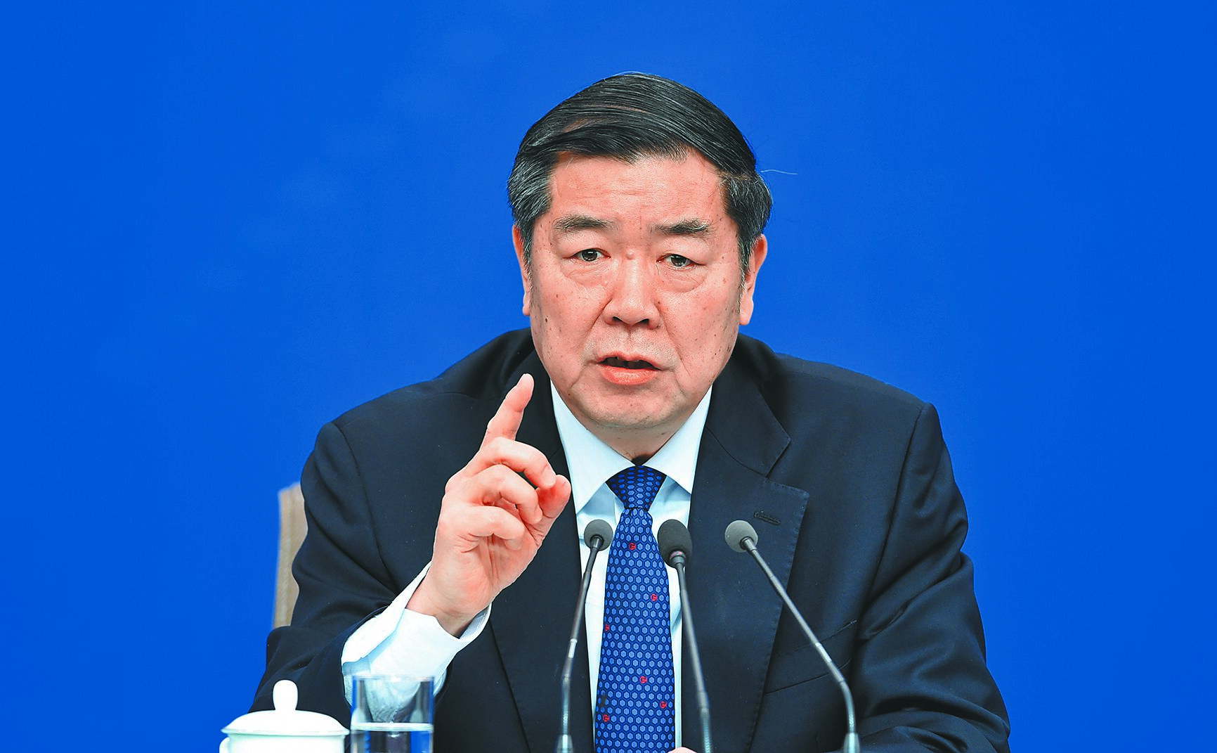 大陸國務院副總理何立峰將赴法國參加經貿會談,通過對話磋商解決經貿分歧。(中新社) image