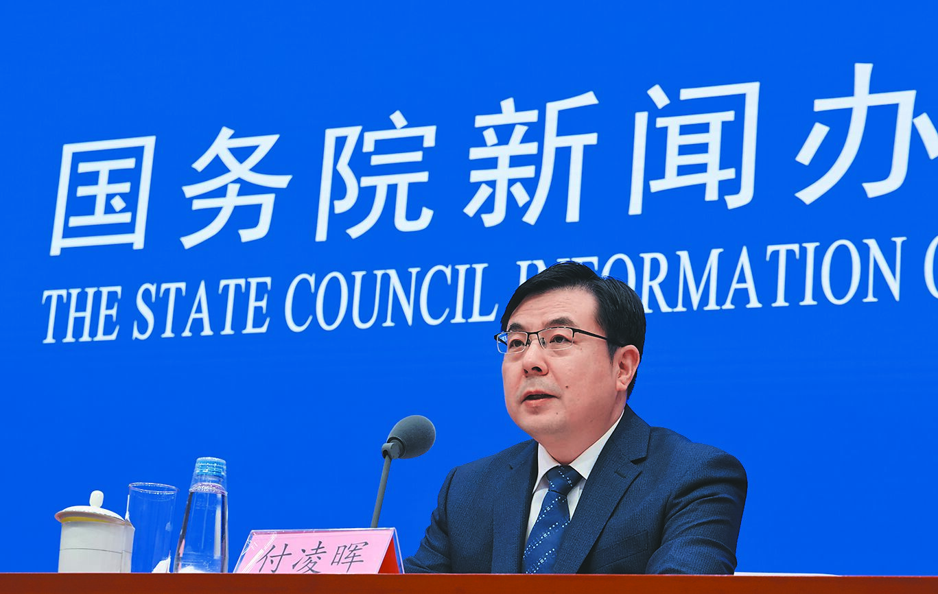 大陸工業、投資數據不亮眼,國家統計局新聞發言人付凌暉16日直言,外部不穩定不確定因素較多,國內需求擴大內生動能尚需增強。(中新社) image