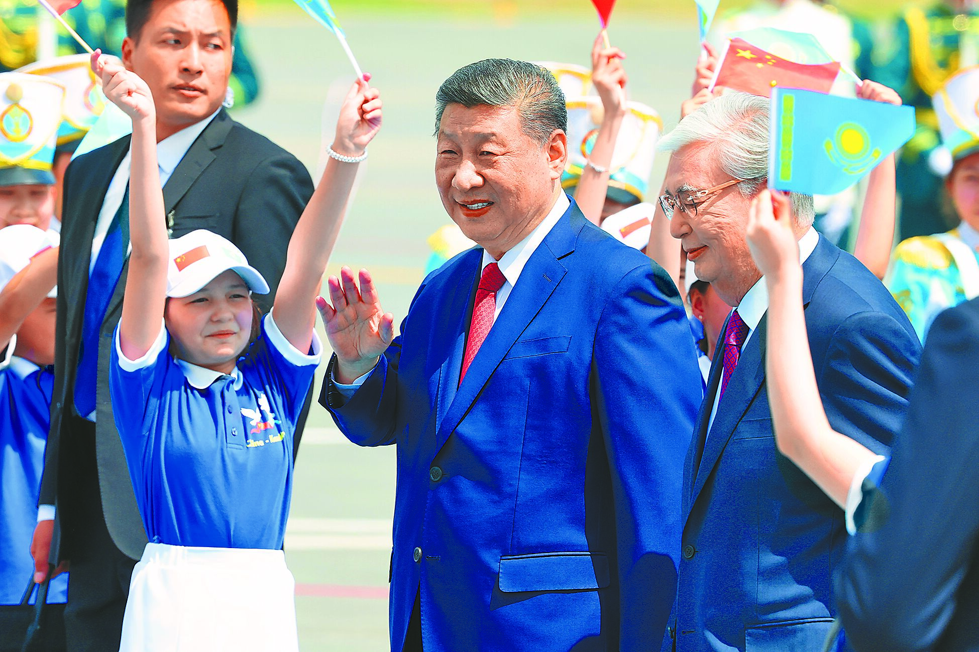 應哈薩克總統托卡葉夫邀請,中國國家主席習近平16日抵達哈薩克,預定17日出席中國─中亞峰會。(新華社) image
