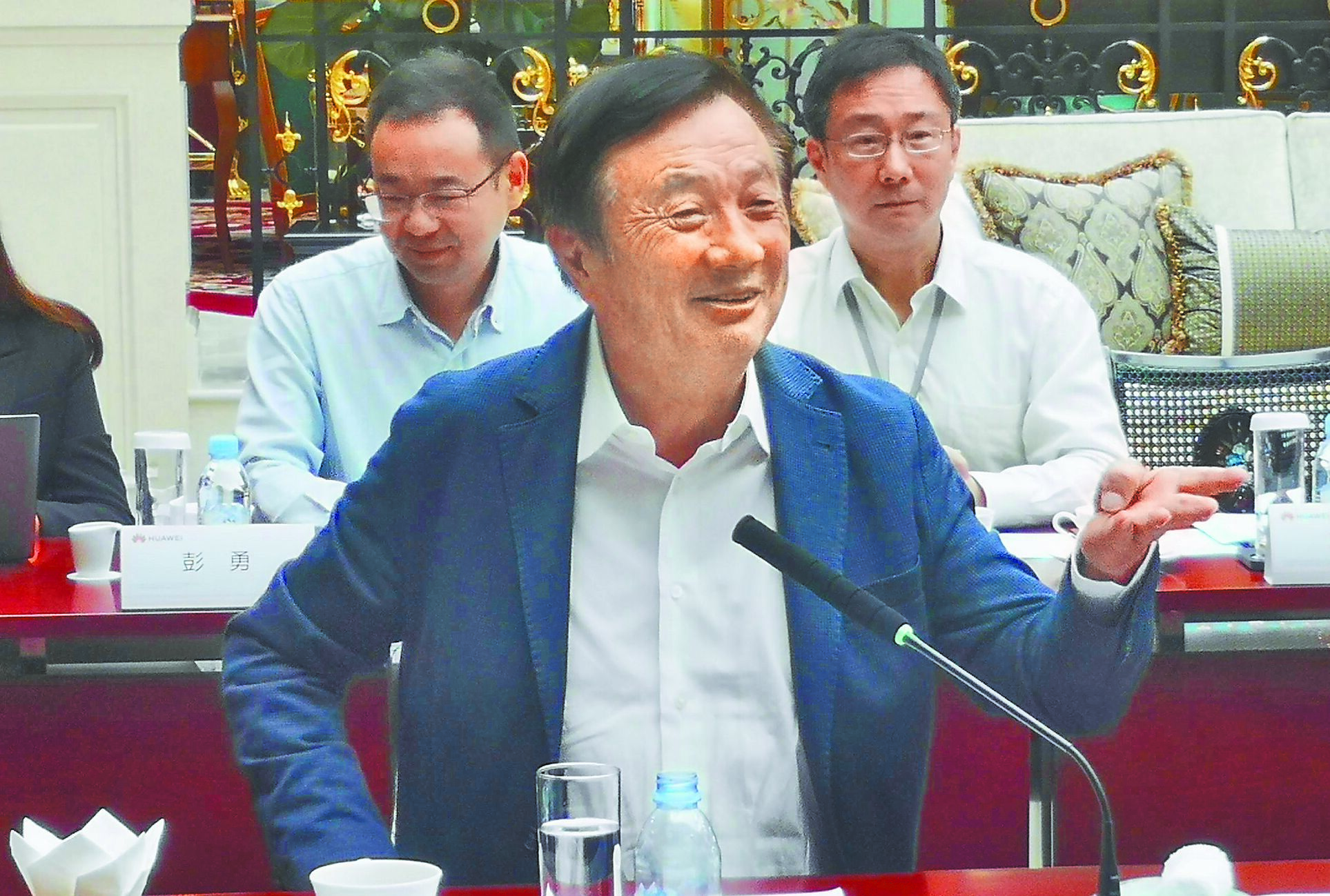 華為公司創辦人兼職行長任正非表示,堅信大陸在技術研究領域的發展步伐不可阻擋。(新華社) image