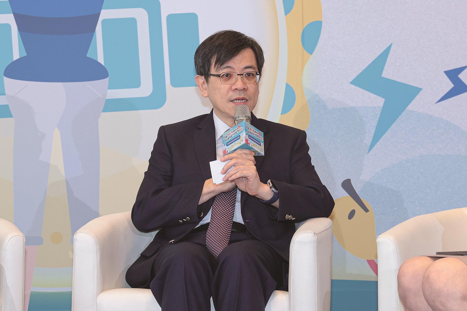 糖尿病衛教學會理事長、成大醫院內分泌新陳代謝科醫師歐弘毅,提醒糖友們應留意罹患皮蛇住院與共病風險。(中華民國糖尿病衛教學會提供/鄭郁蓁台北傳真) image