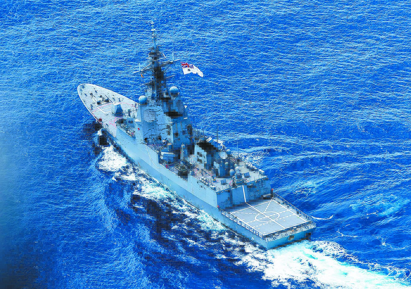 加拿大海軍巡防艦「魁北克市號」(HMCS Ville de Quebec)與澳洲飛彈驅逐艦「布里斯本號」(HMAS Brisbane DDG 41)(如圖)於6日清晨進入台灣海峽。(摘自澳洲國防軍官方帳號) image