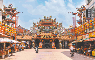 嘉義縣新港奉天宮4月8日將迎來大甲媽遶境盛事,嘉義縣文化觀光局趁勢推出新港文青景點1日遊攻略行程。(嘉義縣政府提供/呂妍庭嘉義傳真) image