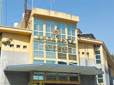 高雄市警察局截至今年3月,刑警缺額64人,但甄試候用偵查佐僅有46人報名。(洪靖宜攝) image