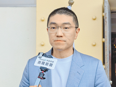 基隆市長謝國樑3日表示,市府將於6日的市務會議中,針對確保民眾個資以及使用具爭議的通訊軟體等項目,展開專案報告及討論。(張志康攝) image