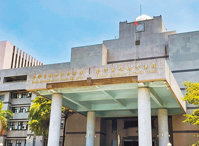 李姓女受刑人不滿遭侮辱,先拿保溫瓶打羅姓女舍友,還嗆聲:「見一次打一次」,羅女反告她,高雄法院審理後,依犯傷害罪,判處4個月有期徒刑,可易科罰金。可上訴。(本報資料照片) image
