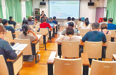 台南市教育局透過辦理研習,系統性協助教師提升正向輔導與管教專業能力,期許營造更友善安全的校園環境。(台南市教育局提供/曹婷婷台南傳真) image