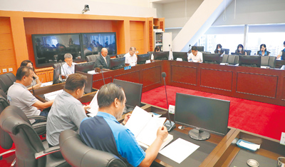 台中市議會8日召開程序委員會,敲定第4屆第6次臨時會議程。(馮惠宜攝) image