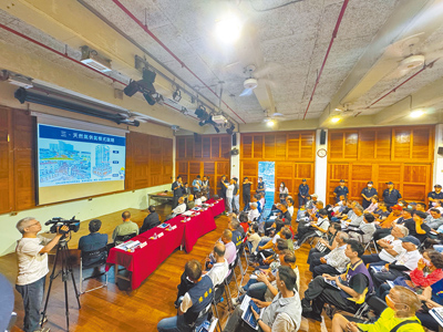 欣宜天然氣公司申請在宜蘭市、羅東鎮設立公用天然氣事業,宜蘭縣政府3日舉辦說明會。(吳佩蓉攝) 欣宜天然氣公司申請在宜蘭市、羅東鎮設立公用天然氣事業,宜蘭縣政府3日舉辦說明會。(吳佩蓉攝)