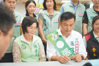 民進黨員林市長參選人張政岳。(張政岳團隊提供/葉靜美彰化傳真) 民進黨員林市長參選人張政岳。(張政岳團隊提供/葉靜美彰化傳真)